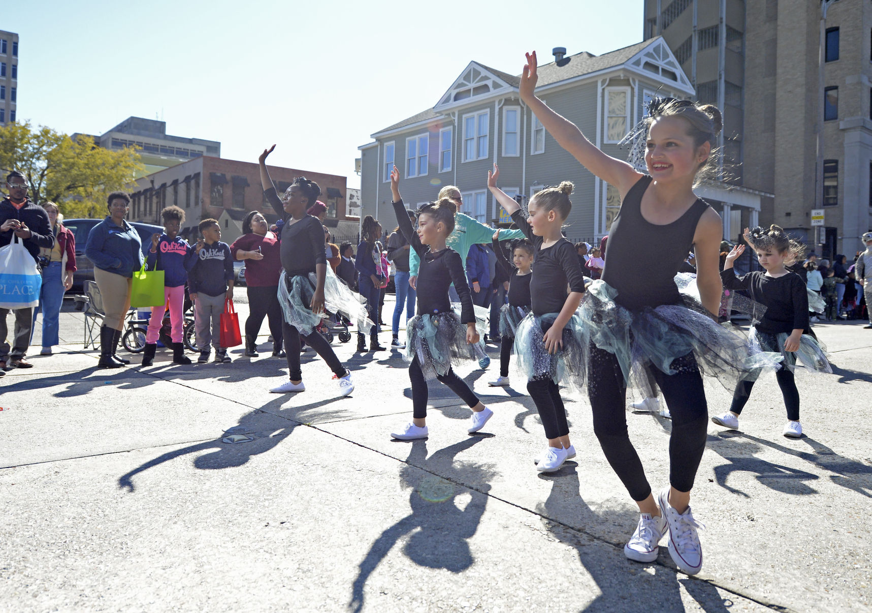 BR.halloweenparade.102917 HS 096.JPG